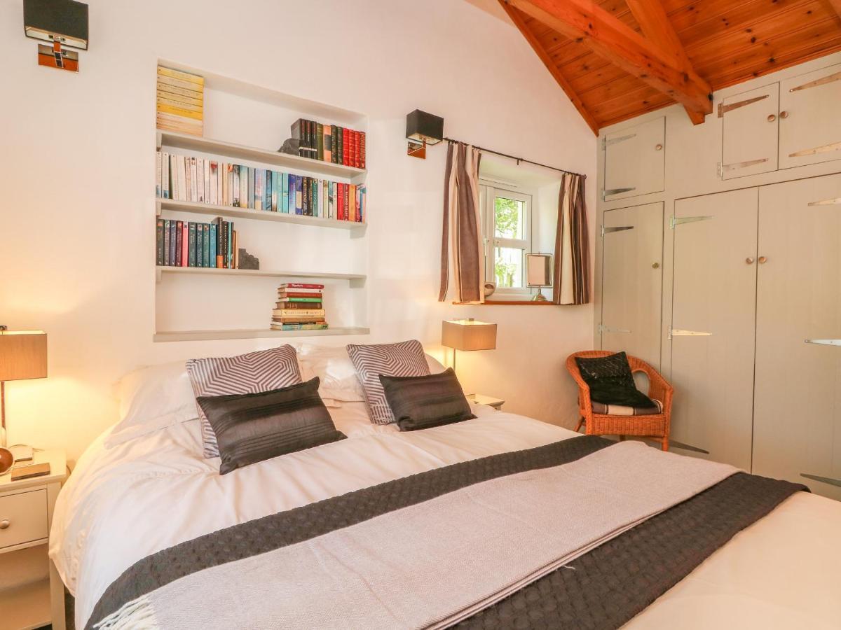 Pond Cottage 特鲁罗 外观 照片